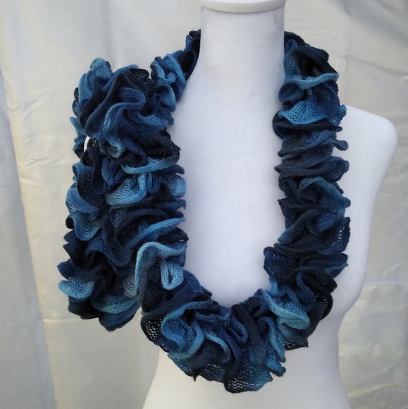 Handmade Scarf - Picture 2 of 5